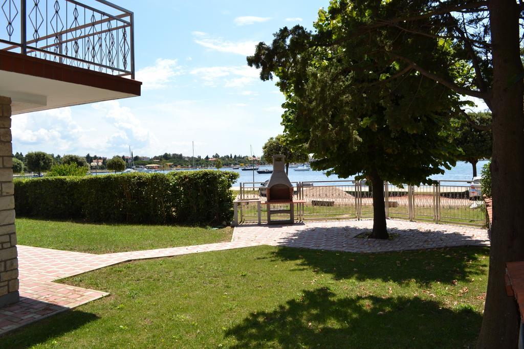 Apartments Lungomare Umago Quarto foto