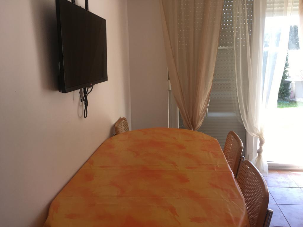 Apartments Lungomare Umago Exterior foto